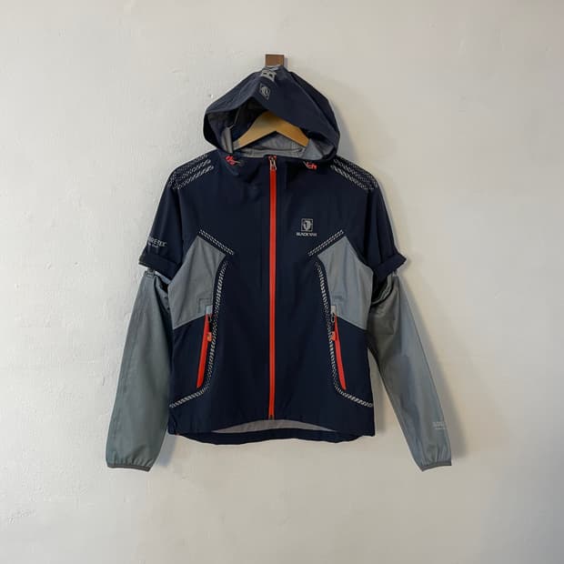 블랙야크 우먼 고어텍스 자켓 