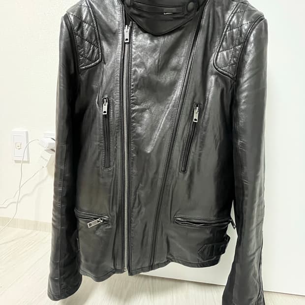 솔리드옴므 우영미 레더자켓 105