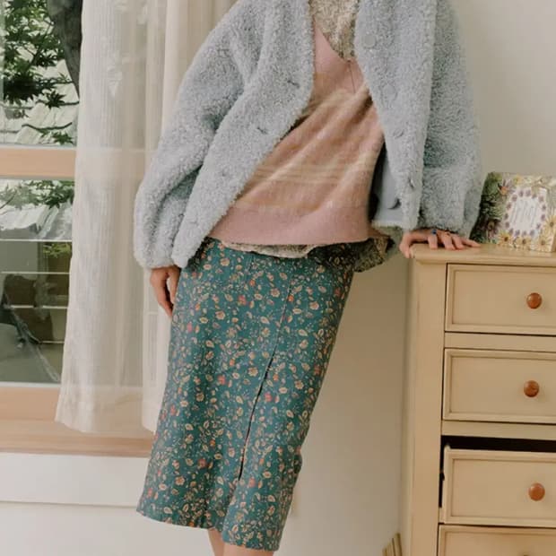 써스데이아일랜드 Thursdayisland 코듀로이 스커트