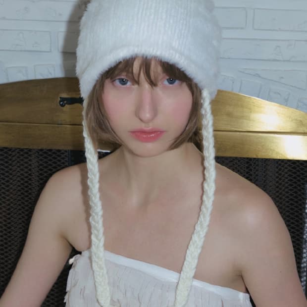 (택제거미착용) BRAIDED STRAP BEANIE IN CREAM