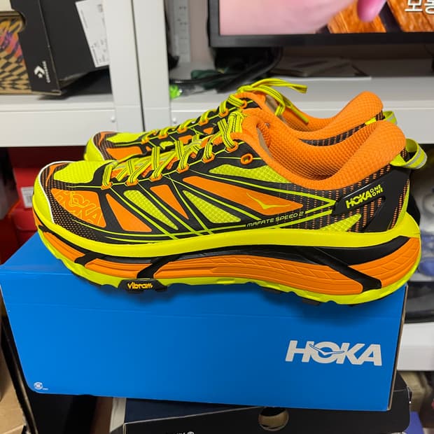 275)호카 마파테 스피드 2 트레일 러닝화 형광