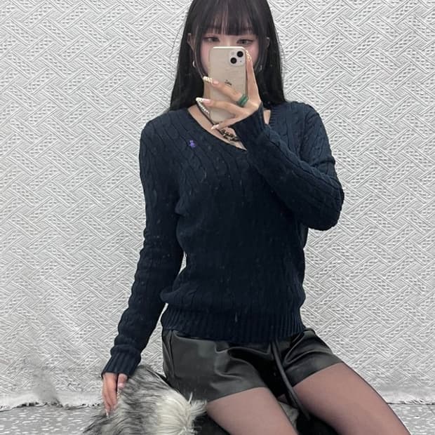 폴로 랄프로렌 빈티지 캐주얼 폭닥 브이넥 꽈배기 니트 S C09671