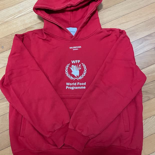 발렌시아가 후드