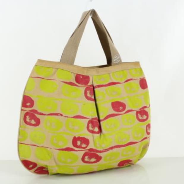 도나카란뉴욕 토트백