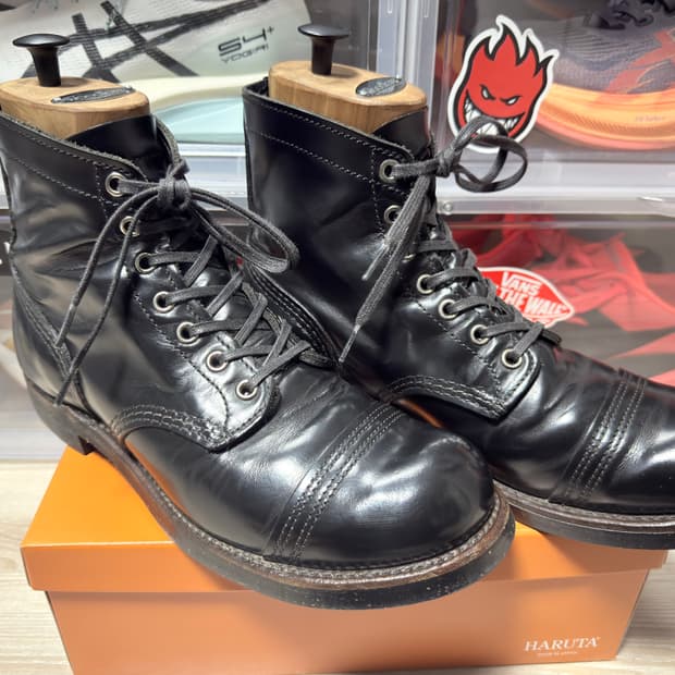 레드윙 아이언레인저 8084 크롬블랙