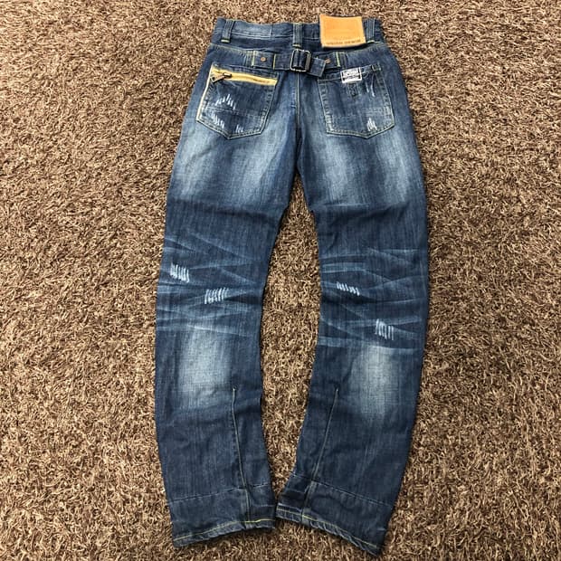 슈퍼드라이 디스 워싱 신치백 데님 팬츠