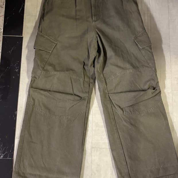 무민서 다이브인 베른 카고 카키 2사이즈