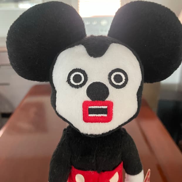 희귀 디즈니 큐빅 마우스 미키마우스 인형 특이한