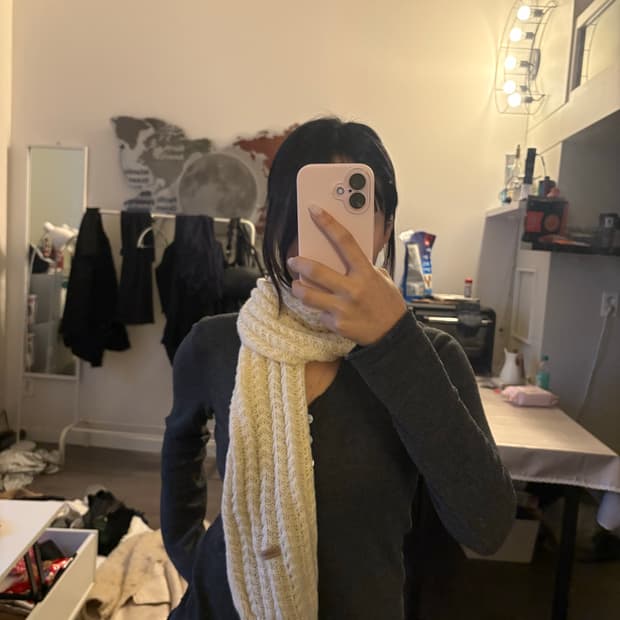 아이보리 머플러 