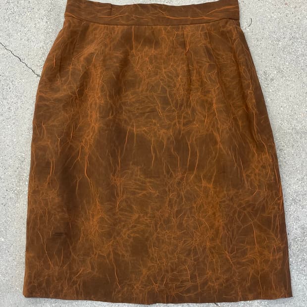 크랙 브라운 스커트