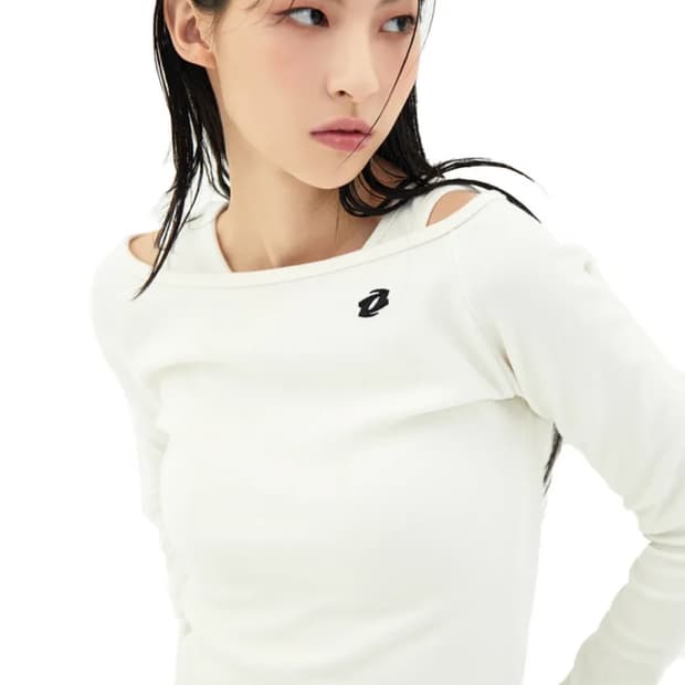 더 아이덴티티 프로젝트. 레이어드 롱슬리브