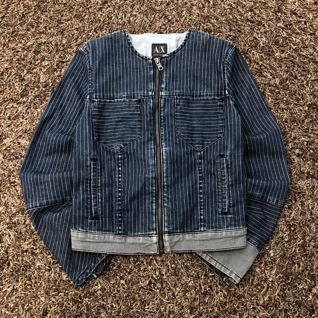 아르마니 익스체인지 논카라 스트라이프 데님 자켓