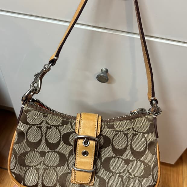 코치 Coach 정품 시그니처 숄더백