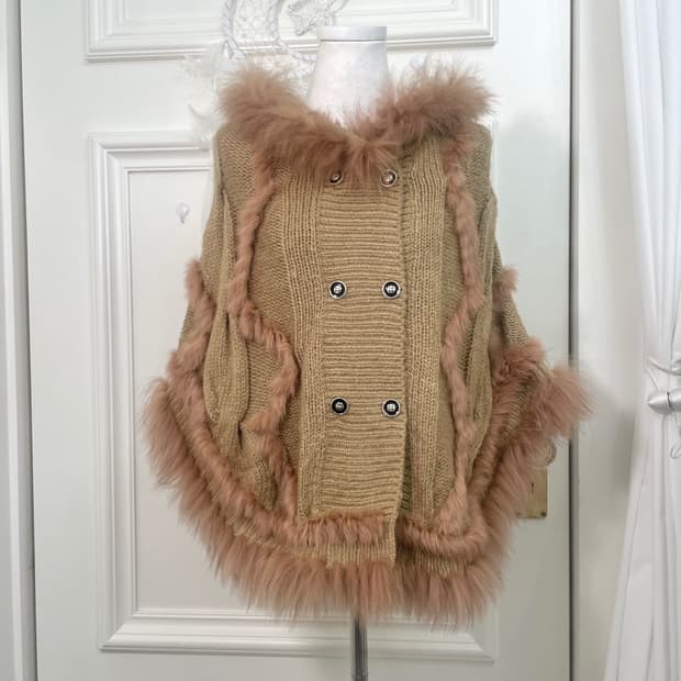 camel rabbit fur hoodie sweater cape