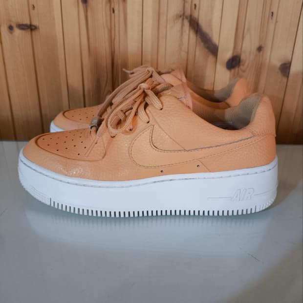 245mm 나이키 에어포스 세이지 로우 스니커즈