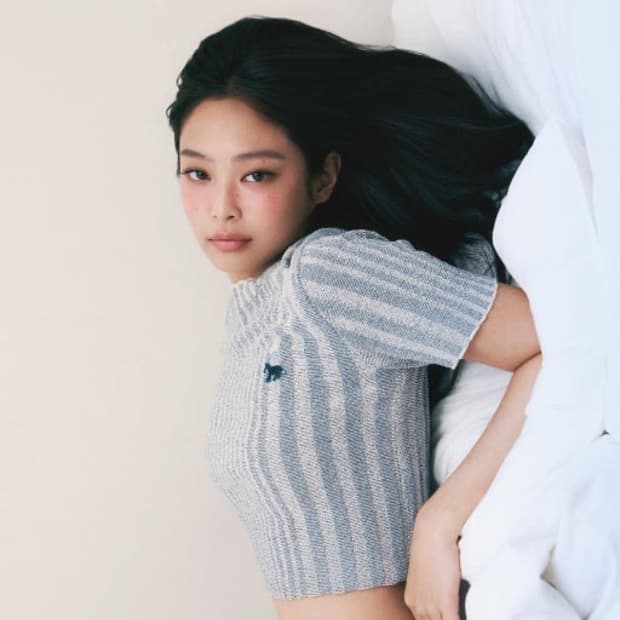 Maison Kitsne 베이비 폭스 패치 슬리브