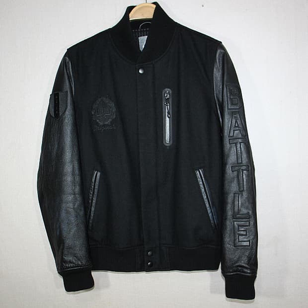 Nike 나이키 코비 디트로이트 바시티( M)