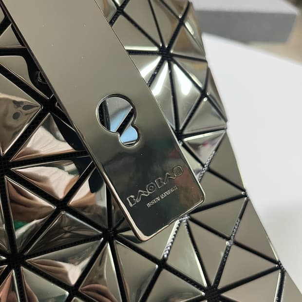 정품 바오바오 플래티넘 건메탈 라지