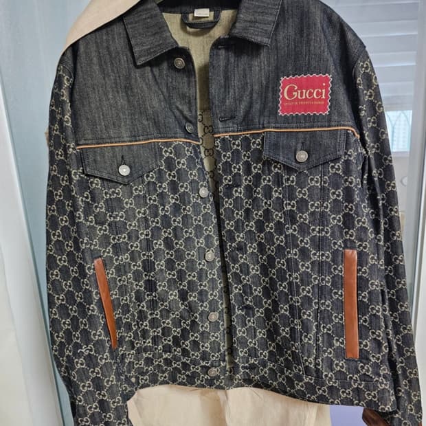 구찌 에코 오가닉 데님 자켓