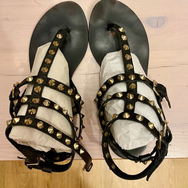 ASH 스터드 샌들 블랙 37사이즈