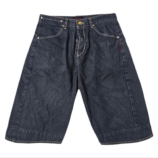 리바이스 엔지니어드 진 반바지