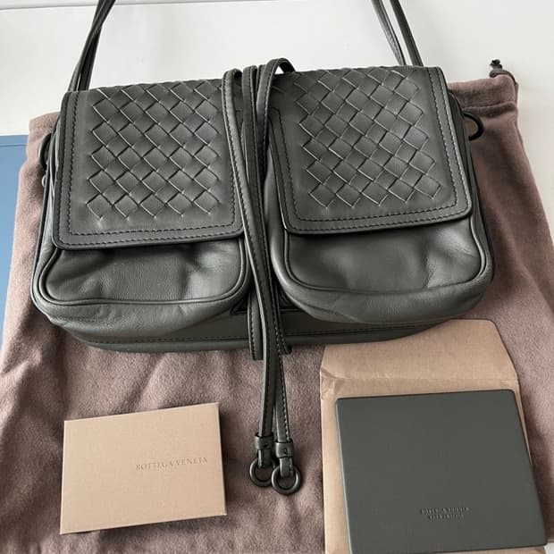 보테가베네타 크로스백