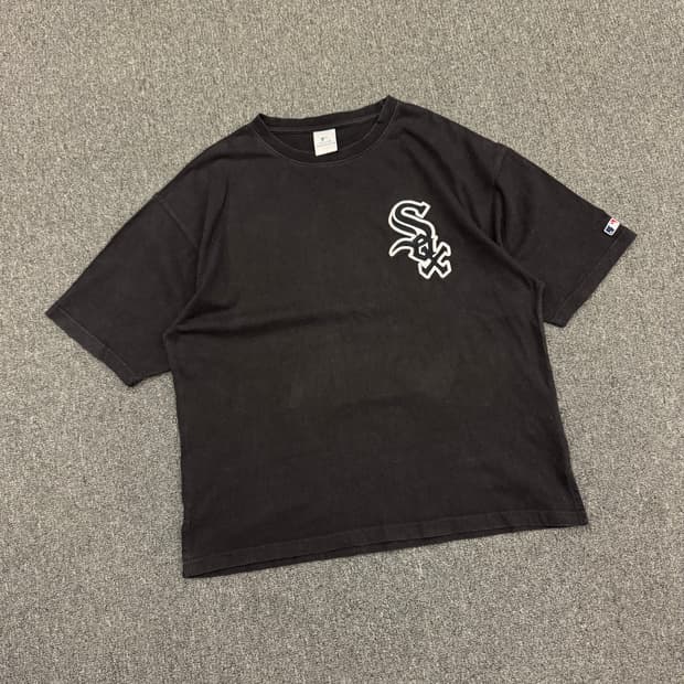 L)Genuine Merchandise 빈티지 화이트 삭스 자수로고 반팔