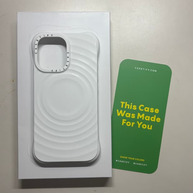 아이폰 16 케이스티파이 리플케이스 화이트