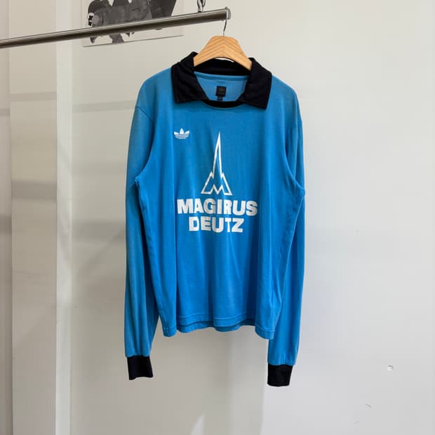 ADIDAS 롱슬리브
