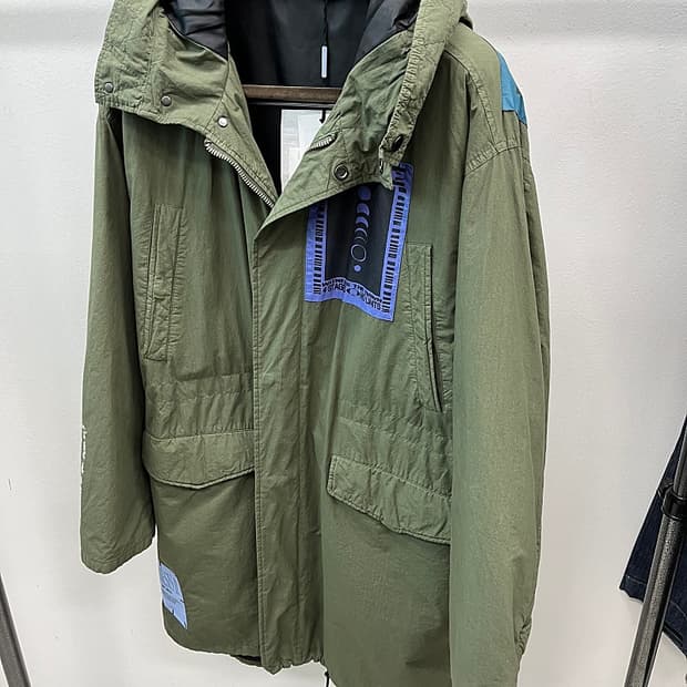 105) 알렉산더맥퀸 컬렉션 오버야상