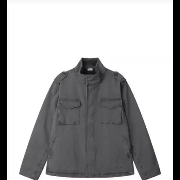 어스지구 필드자켓 구해요!