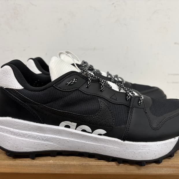 나이키 acg 로우케이트 275