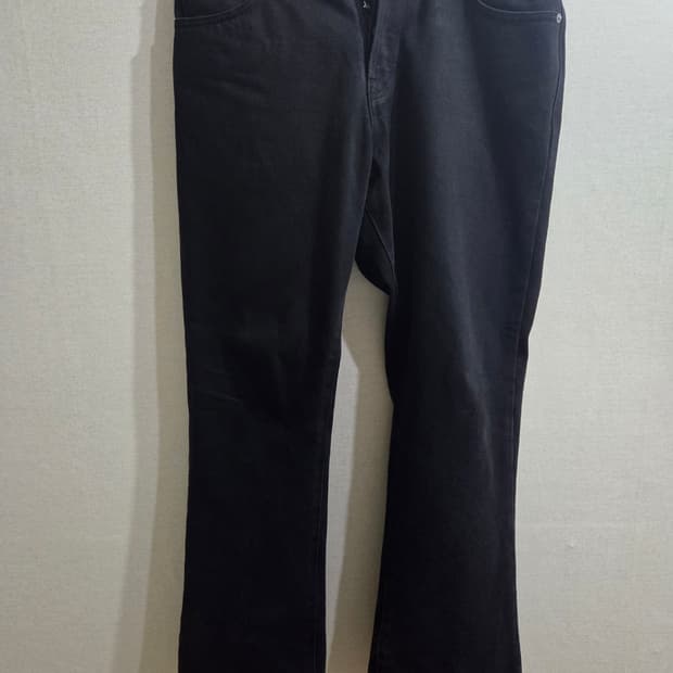 INNIR 이니어 릴렉스드 플레어 팬츠