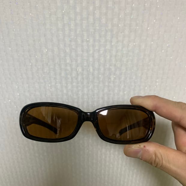 나이키 선글라스 브라운