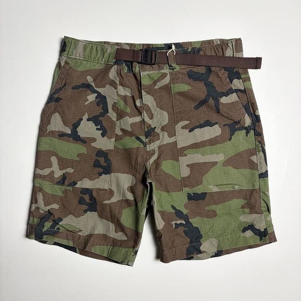 나이키 SB 19SS 립스탑 카모 반바지 R1195