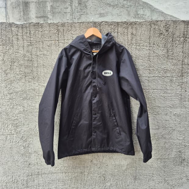 벨 헬멧(Bell Helmets)의 코치 자켓 - L
