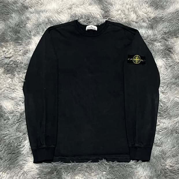 스톤아일랜드 롱슬리브 블랙 L