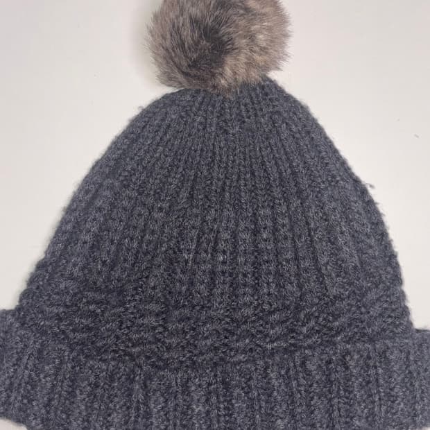 바나나 리퍼블릭 비니 모자