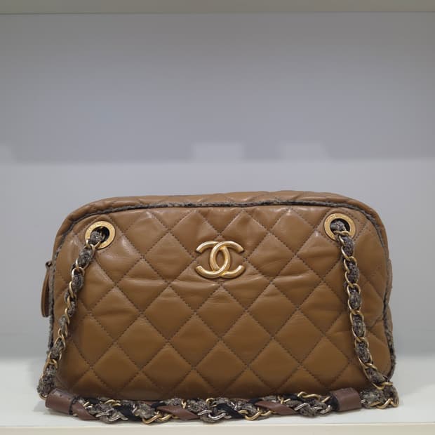 샤넬 퀼팅 숄더백