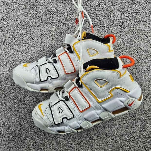 나이키 에어 모어 업템포 레이건 스니커즈 ( 260MM ) / 10962