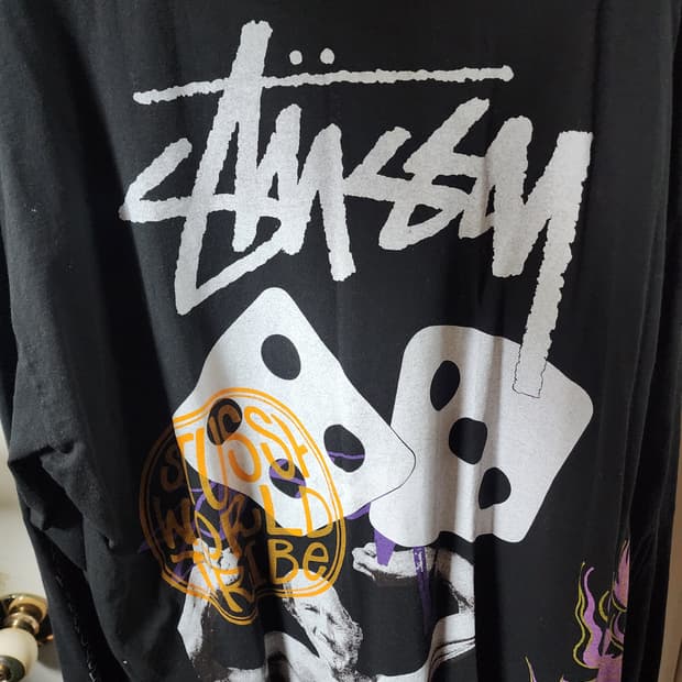 스투시 스트라이크 피그먼트 다이드 롱슬리브 티셔츠 블랙