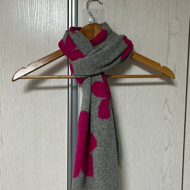 [OS] UNDERCOVER 언더커버 썸머 울 핑크 플라워 머플러