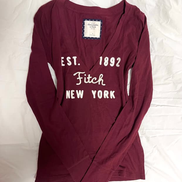 희귀) 아베크롬비 y2k 딱붙핏 슬림 긴팔 티셔츠 롱슬리브