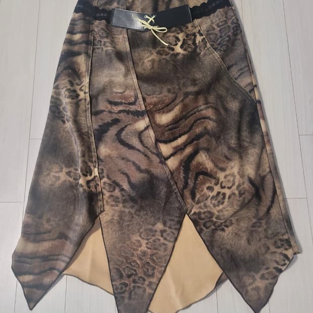 레오파드 언발 롱스커트