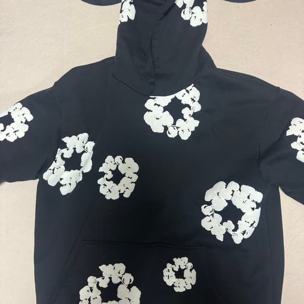 데님티어스 후드티