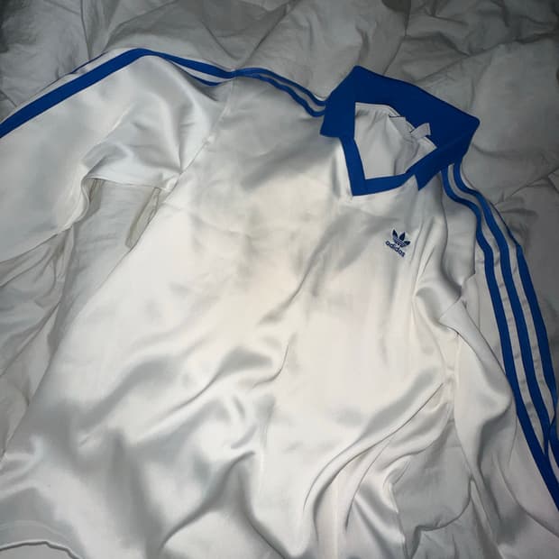 아디다스 새틴 롱슬리브