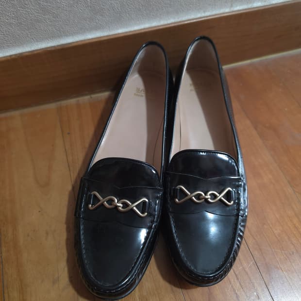 BALLY 발리 블랙 로퍼 여성 구두