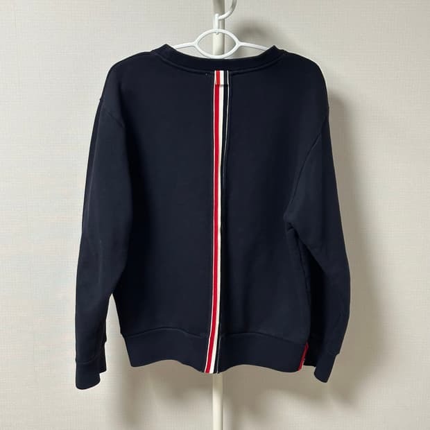 [2] 톰브라운 백삼선 맨투맨 네이비