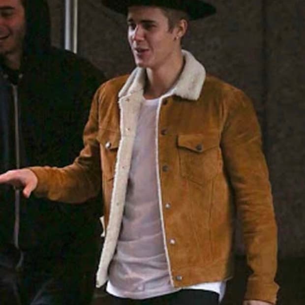 생 로랑 스웨이드 트러커 50 사이즈