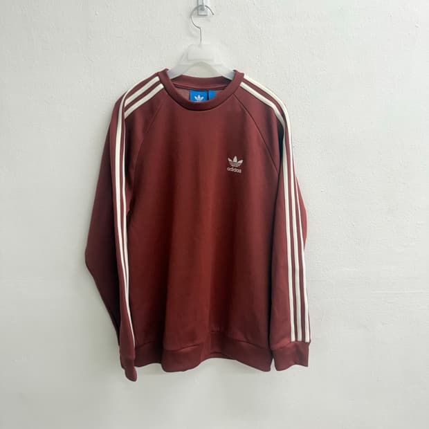 아디다스 슈퍼스타 오리지널 스몰 로고 삼선 버건디맨투맨110